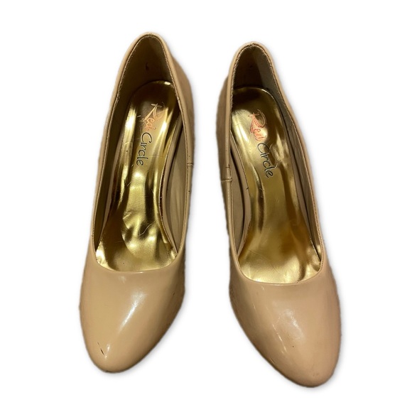 Red Circle Nude High Heels - Picture 2 of 8